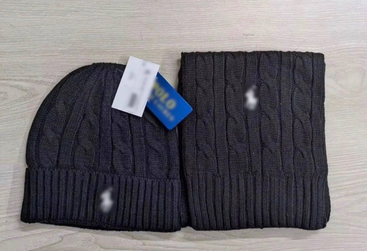 Beanie & Scarf Set RL